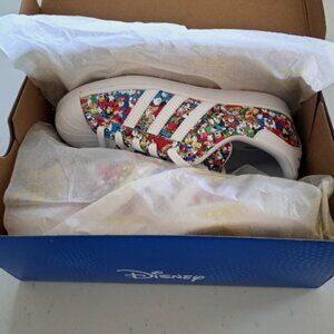 adidas Disney x Superstar J Mickey and Friends IG6857 Youth Size 5.5